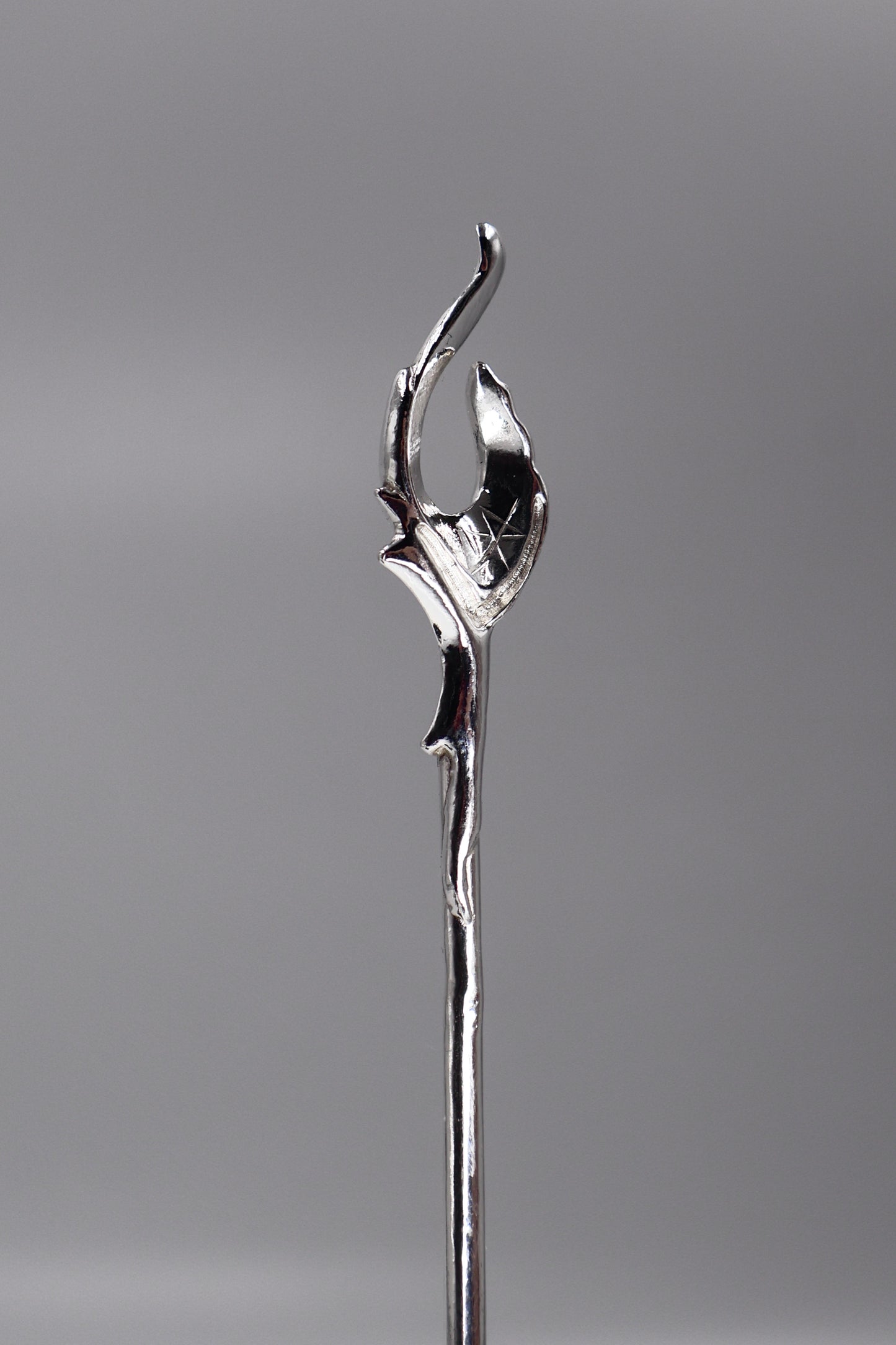 The Axis Hair Pin